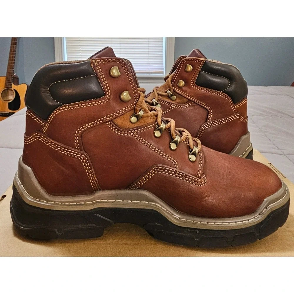 Wolverine® (Men's 9 M) Raider™ DuraShocks® 6